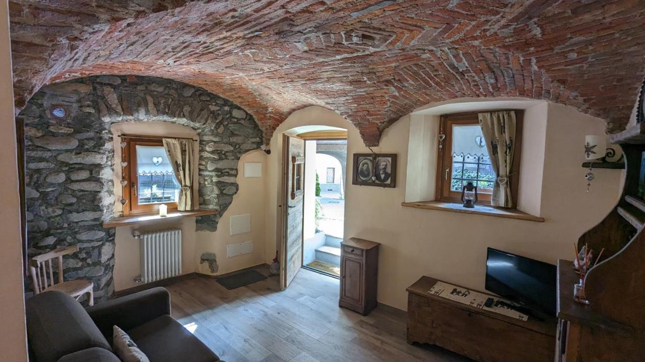 La Maison du Pont Romain Aoste Extérieur photo